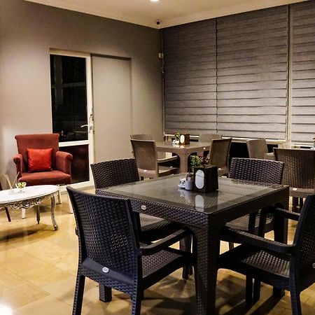 Berry Bella Hotel 马尔马里斯 外观 照片