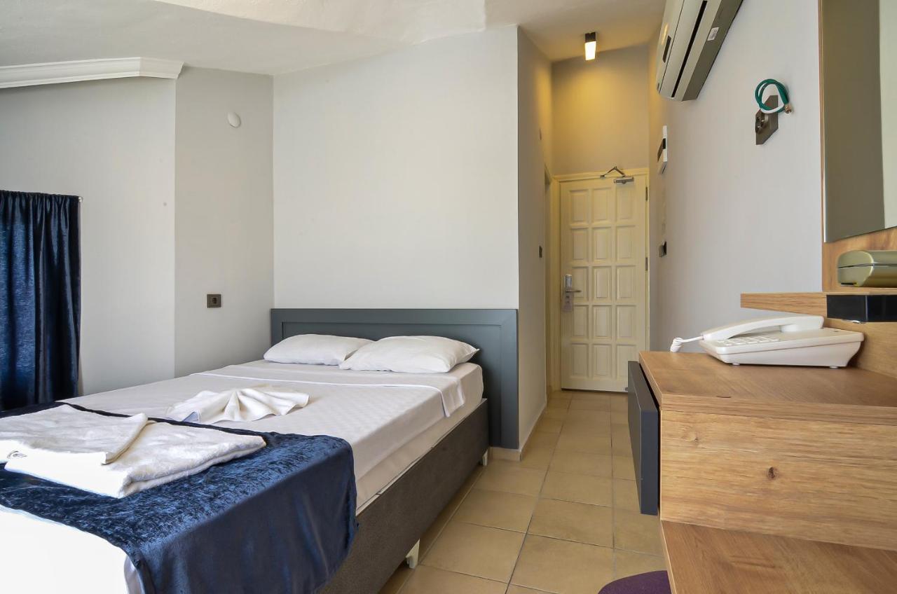Berry Bella Hotel 马尔马里斯 外观 照片