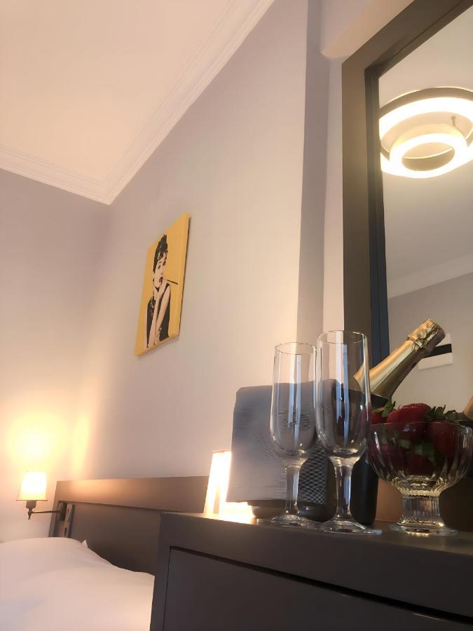 Berry Bella Hotel 马尔马里斯 外观 照片